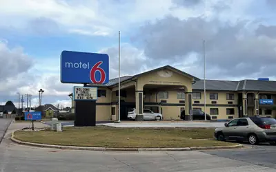 Motel 6 Prattville, AL