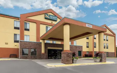 Quality Inn & Suites Lenexa Kansas City