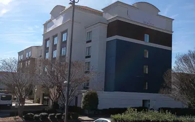 The Beacon Charlotte Airport