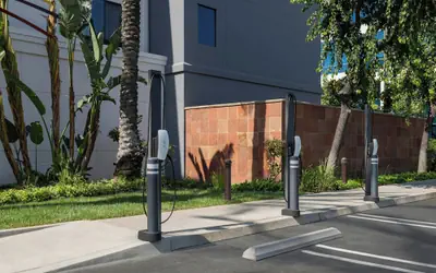 Courtyard by Marriott Los Angeles Burbank Airport