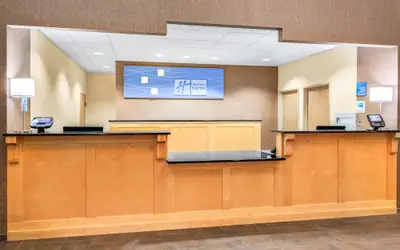 Holiday Inn Express & Suites Gillette by IHG