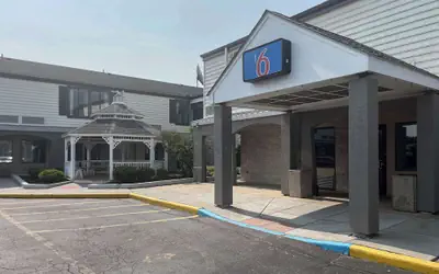 Motel 6 Newark, DE