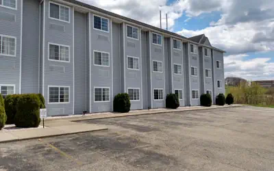 Spark by Hilton Clarion