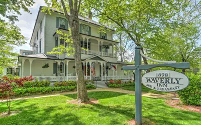 1898 Waverly Inn