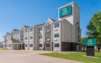Quality Inn & Suites Fort Worth North - Haltom City