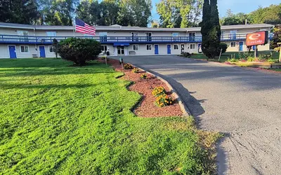 Econo Lodge Lee - Great Barrington