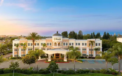 Hotel Marguerite Anaheim/Garden Grove, Trademark Collection by Wyndham