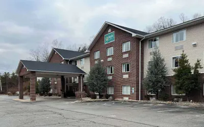 Quality Inn Huntington University Area
