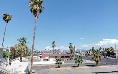 Motel 6 Blythe, CA - South