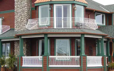 The Collins Inn and Seaside Cottages