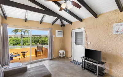 Caribbean View Your Way 1 Bedroom Condo by RedAwning