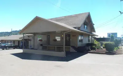 Del Rancho Motel By Townhouse Portland OR Hwy 205