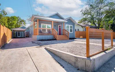 Spectacular Brand New 4BR 2 5BA Near DT Riverwalk