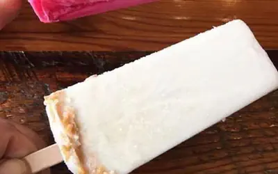 Bold Bright 4BR 3 5full Baths Near Riverwalk Dtown