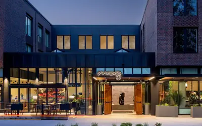 Moxy Boulder University