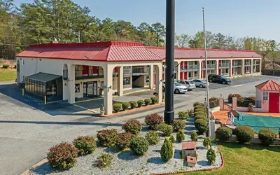 REGENCY INN & SUITES