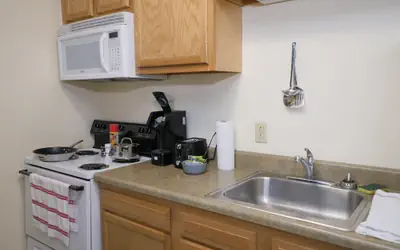 2 Bedroom 2 Bath City Views