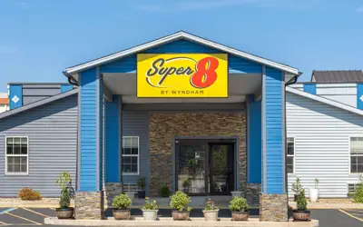 Super 8 by Wyndham Fort Wayne