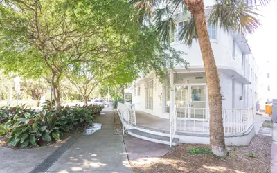 Boutique Apartments Convention Center