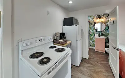 Coral Cottage by Miss Kitty’s