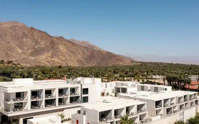 Thompson Palm Springs, by Hyatt
