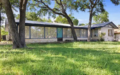 Creekside Haven with Pool and Firepit
