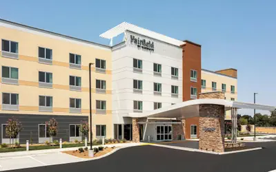 Fairfield Inn & Suites Hanford
