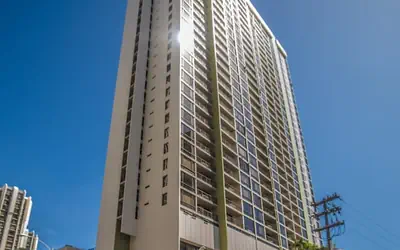 Waikiki Sunset 2 bedroom with Diamond Head View and Parking
