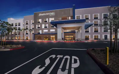 Hampton Inn & Suites Corona, Ca