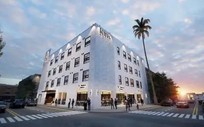 Kins Hotel