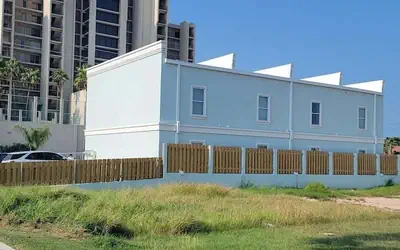 Villas De Laguna 4 3 Bedroom Townhouse