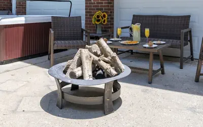 Exec Suite King Bed Hot Tub Gym Laundry