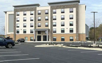 Studio 6 Richmond Airport