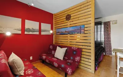 1BR Pet-friendly Condo w/ Parking & Backyard BBQ