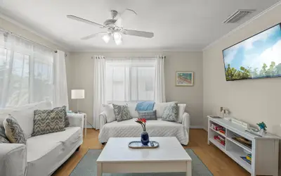 Coastal Breeze Siesta - Turtle