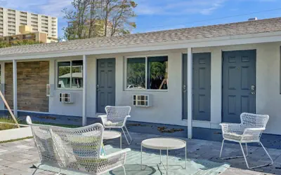 Pelican by Stay Hospitality