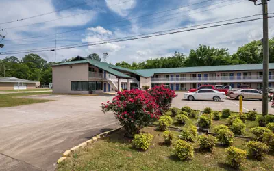 Motel 6 Attalla, AL