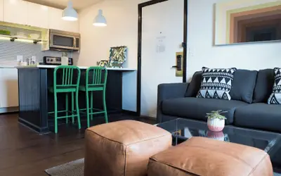 Sleeps 8 Stylish Sobro Suites, Walk to Dining, Drinks & More by Avantstay