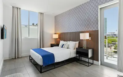 South Beach Sleek 2BR Getaway