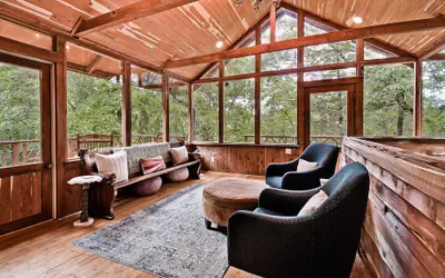 Whispering Hollow in Eureka Springs