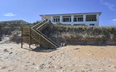 The White House on Flagler Beach - All