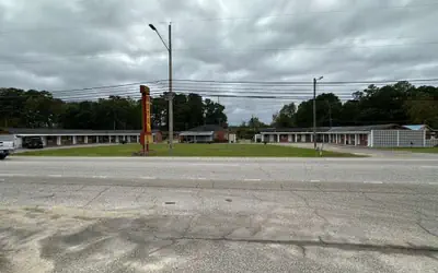 Walkers Inn Dothan by Hotel O