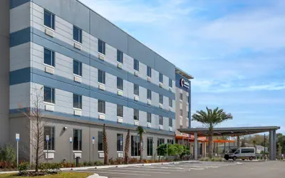 Comfort Inn & Suites Orlando Sanford Airport