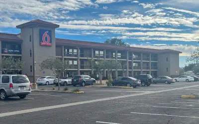 STUDIO 6 Victorville Green Tree Blvd