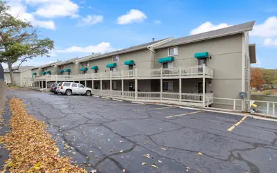 Central Location, Unlimited Indoor & Outdoor Fun