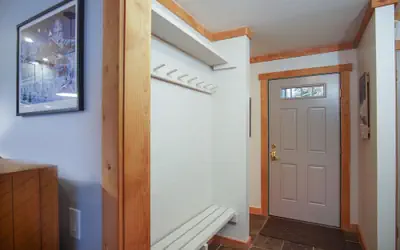 DT Ketchum - Chill, Two-story Getaway w/ a Gourmet Kitchen - Walk Downtown & to River Run Lifts