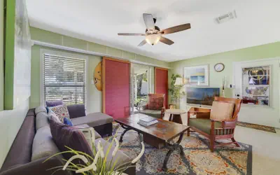 Beach & Resort Access - Pets, Games & Fire Pit