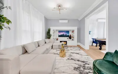 Luxury 3BR Family Home Game Room Parking