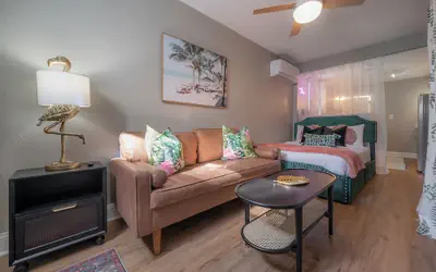 2501 W North B St, Unit 8