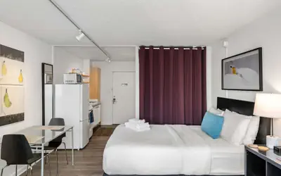 Studios On 25th by BCA Furnished Apartments Studio 05 E